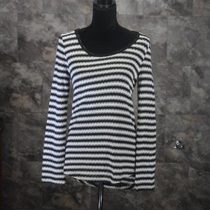 Medium bobbie brooks black/white stripes